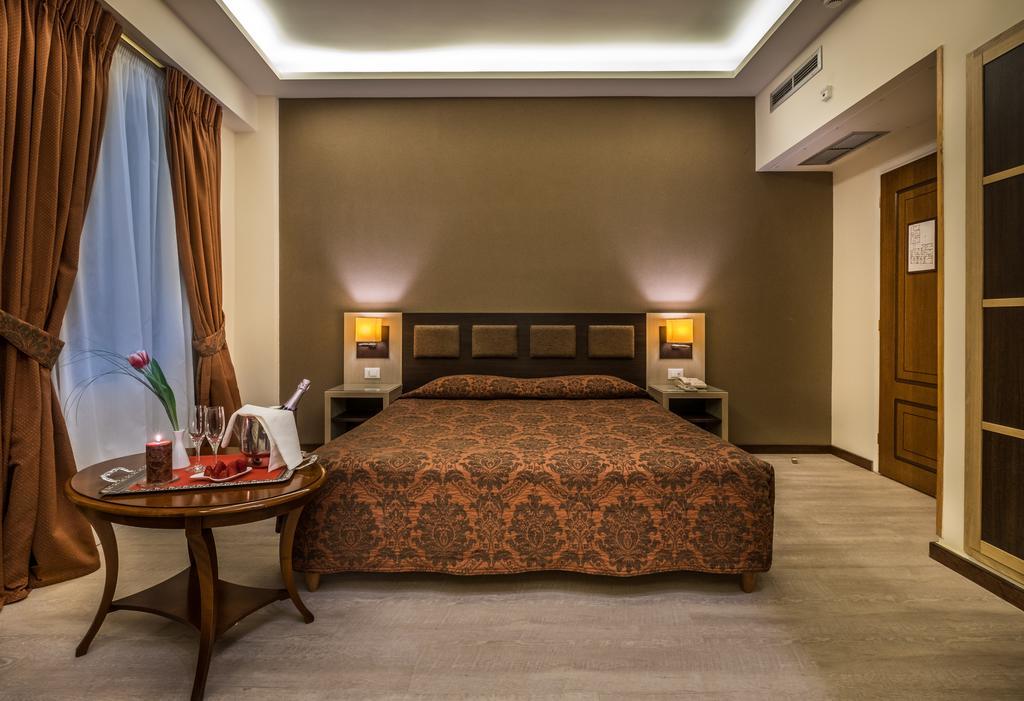 Rex Hotel Nafplio Eksteriør billede