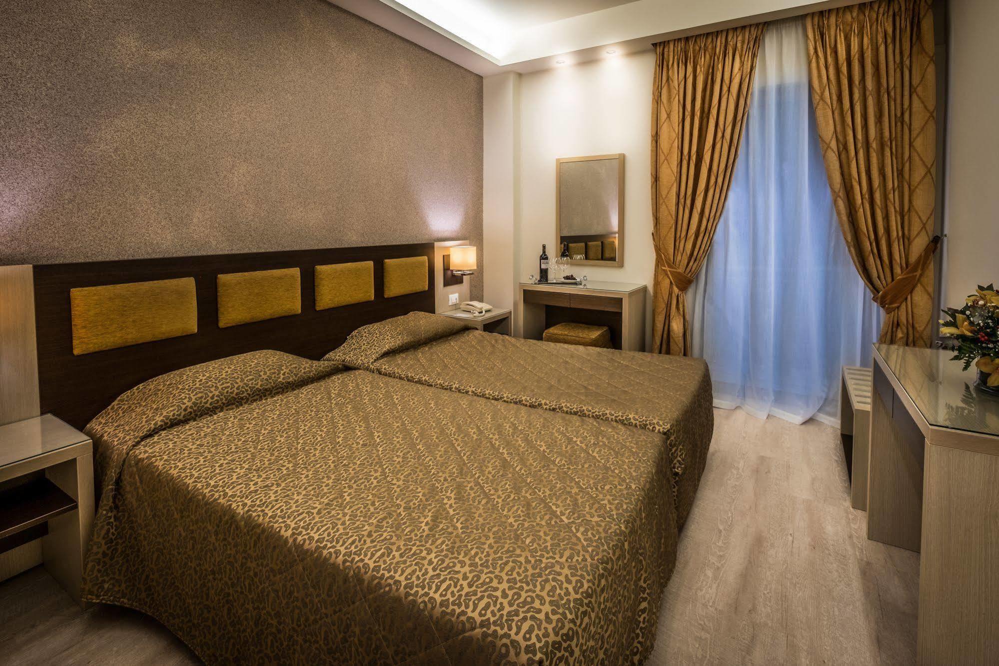 Rex Hotel Nafplio Eksteriør billede