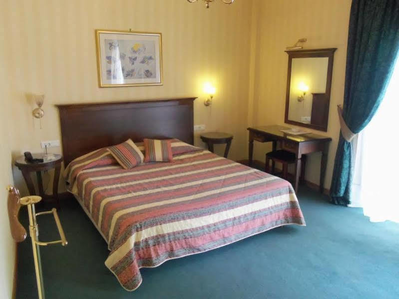 Rex Hotel Nafplio Eksteriør billede