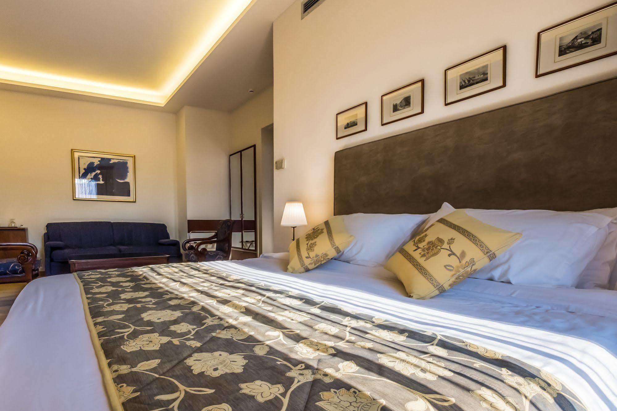 Rex Hotel Nafplio Eksteriør billede